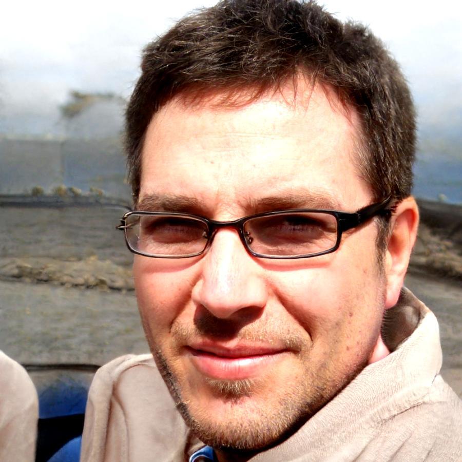 Portrait de Thomas Laurent, spécialiste en résolution créative