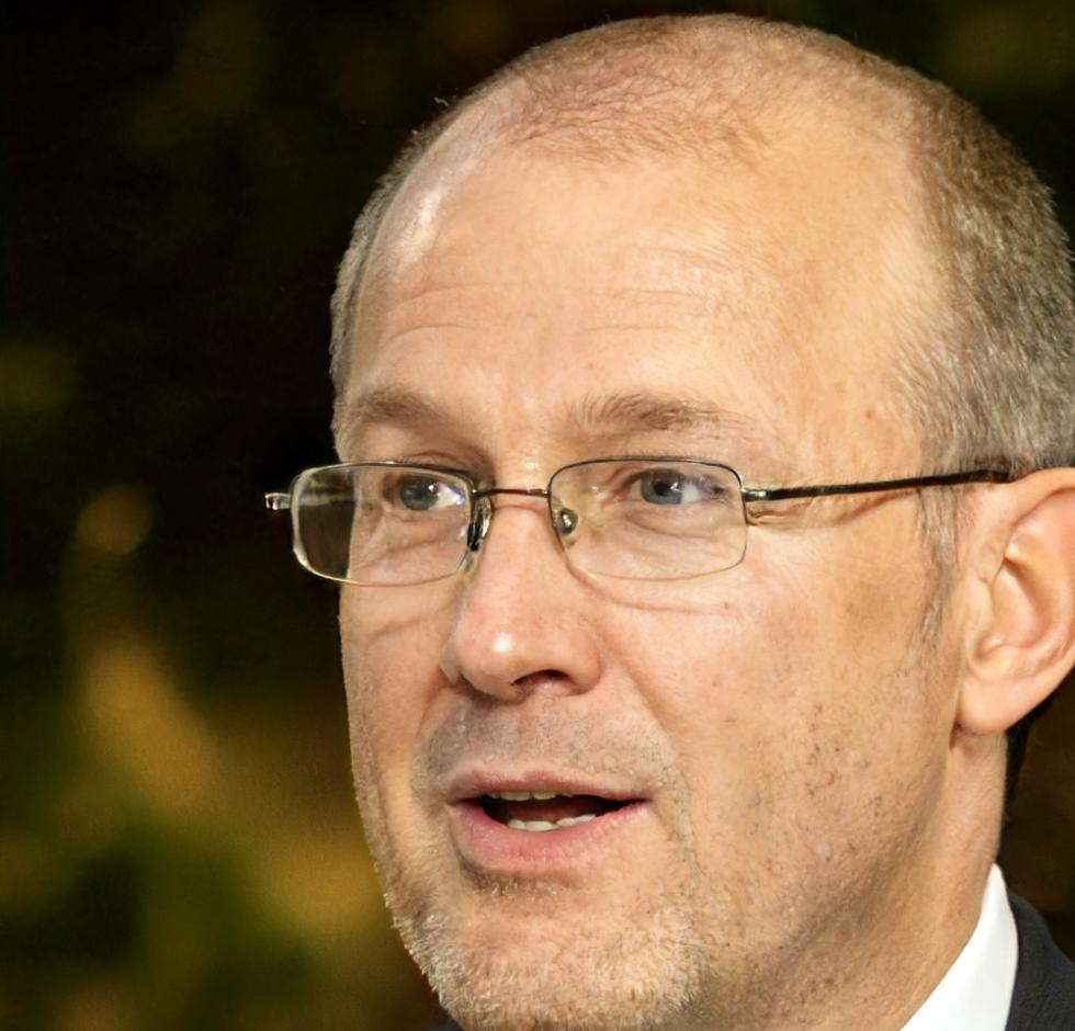 Portrait de Marc Dubois, expert en innovation créative